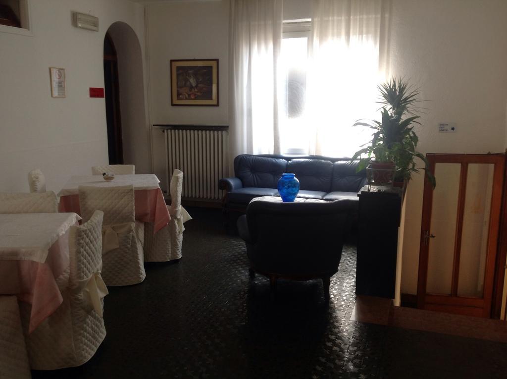 Hotel Persico Saluzzo Ngoại thất bức ảnh